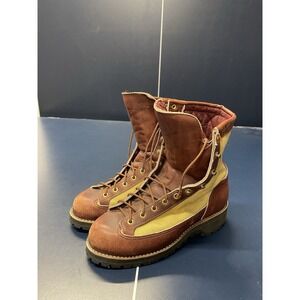 Vintage Danner 8168 Brown Hiking Boots Size 7D Made In USA Vibram Sole